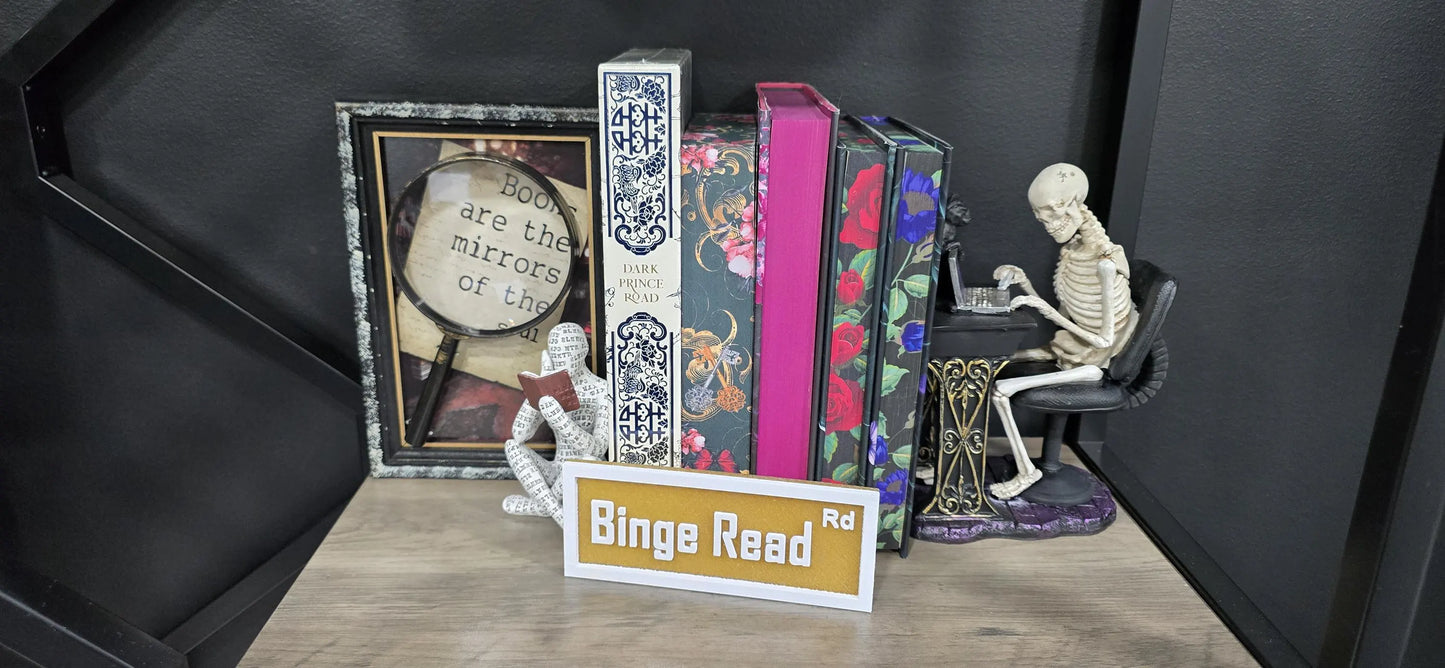 3D-Printed Signs – Custom Name, Saying, Quote, or Message perfect for Bookshelf!